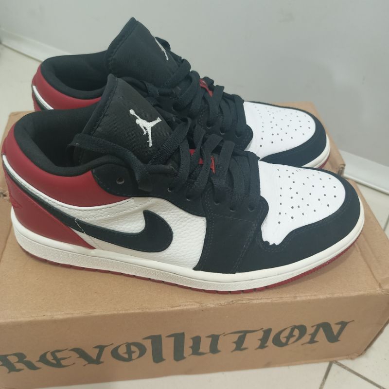 Air Jordan 1 Low Black Toe