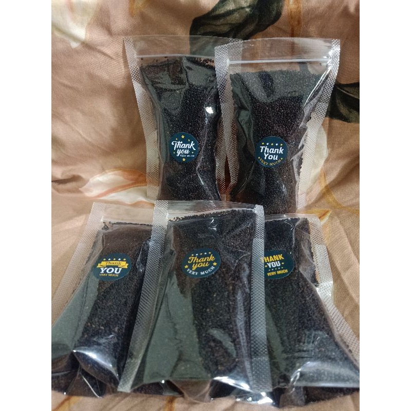 

Biji Selasih Premium