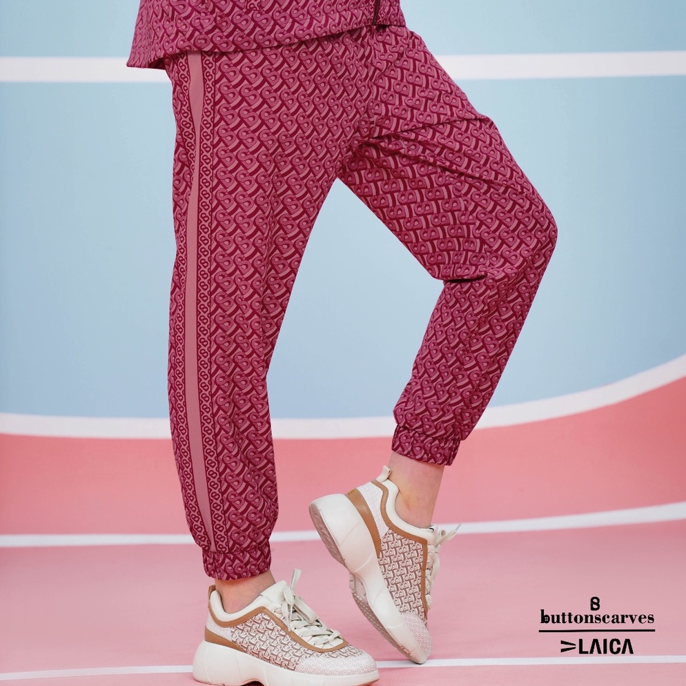 KODE R6W2 LAICA x Buttonscarves Athleisure Air Jogger