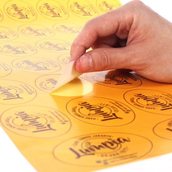 

Cutting Sticker Langsung Tempel