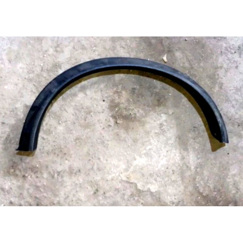 over fender belakang kanan nissan juke original
