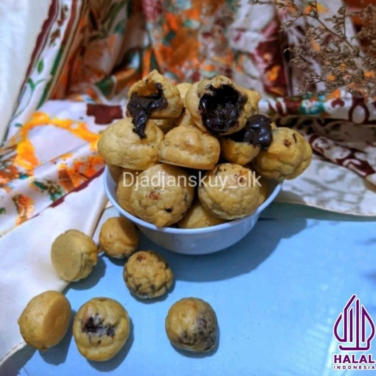 

DJS SOES COKLAT LUMER 5gr FREE GIFTkue soes keringsus coklat kiloancemilan murahkiloangrosirjajanskuyraja ngemilsajodo ramadanlebaranbasreng sultan bandungjajanskuyclk