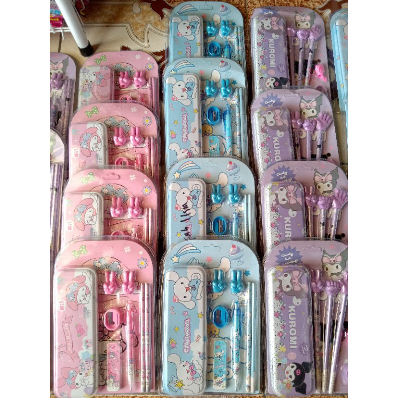 

Set Atk Sanrio set tempat pensil pensil mekanik