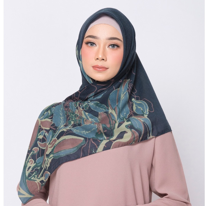 Minor - ZM Zaskia Mecca - Adonara Scarf Kerudung Segi Empat