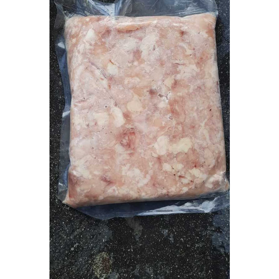 

FSASH SALE Daging Giling Ayam Boneless Paha Dada Fillet Kulit Lemak Kemasan Vacuum Seal 1Kg