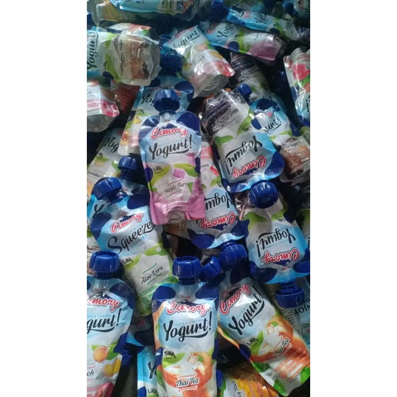 Cimory Yogurt Squeeze Pouch 120gr - Susu Kedelai Rasa Yogurt Praktis