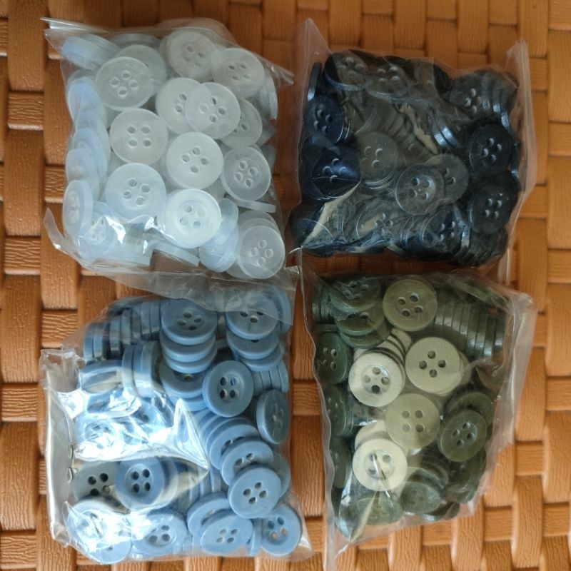 Kancing Kemeja (PERGROSS) Lubang 4 Cap Monas/Red Tulips || Kancing Kemeja Lubang 4 || Kancing Baju