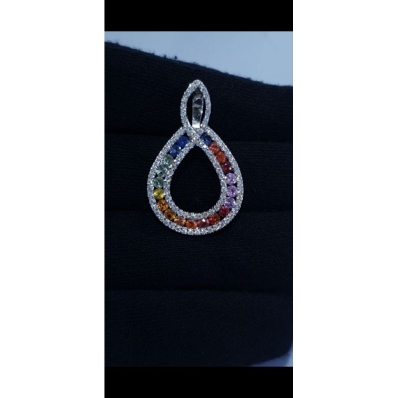 liontin emas berlian batu permata sapphire