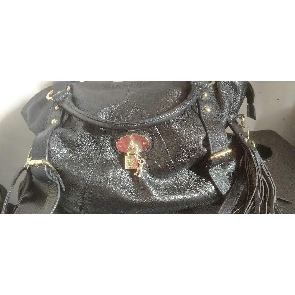 Preloved CAPACCI BAG, tas kulit warna hitam, shoulder dan sling