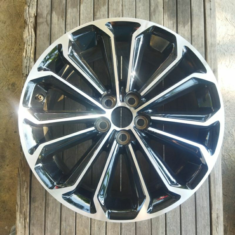 velg corolla Altis R17 pcd 5x100 original. satuan