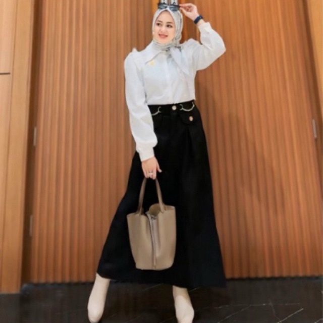 Rok Twill street rantai Ella trendy