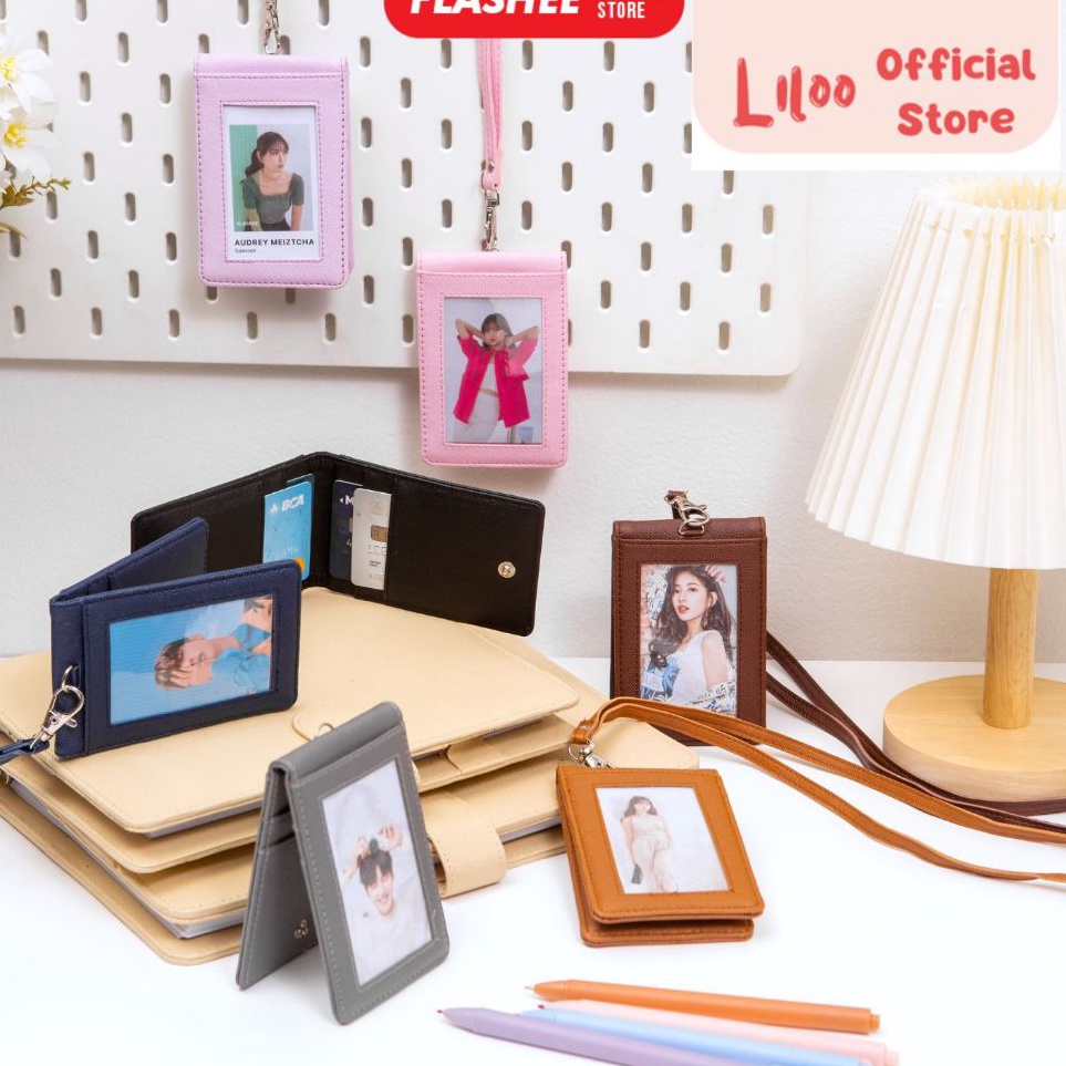 

ART C1A Lanyard ID Flashee Card Holder Name Tag Kulit Dua Sisi Bolak Balik Mika Kancing Termurah Berkualitas