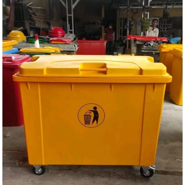 TEMPAT SAMPAH BESAR/BAK SAMPAH BESAR UK 660 L FIBER/RODA