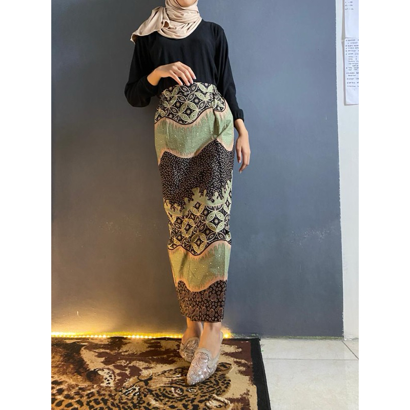 Rok Batik Span Sage.Rok Batik Sage. Rok Batik Wisuda.Rok Batik Tunangan.Rok Batik Sarung Sage. Rok B