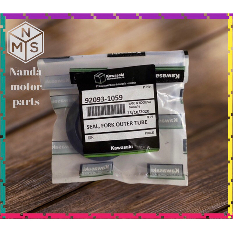 Seal Sil Tutup Abu Debu Kawasaki Dtracker 150 KLX BF/New