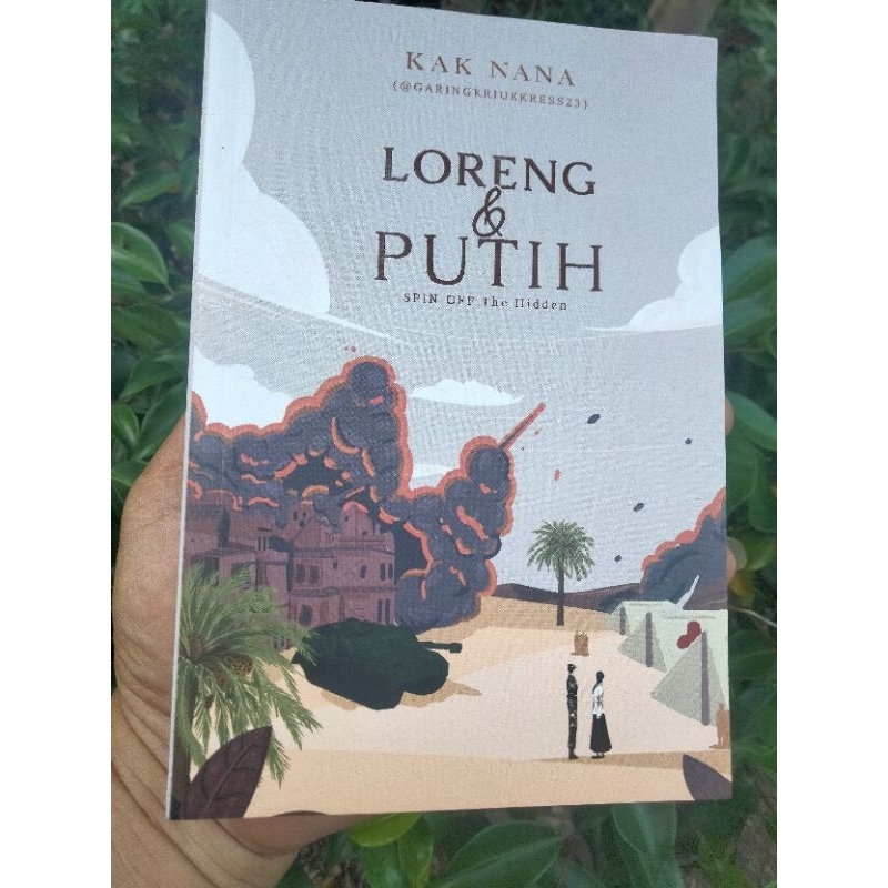 

NOVEL LORENG & PUTIH KERTAS BOOKS PAPER