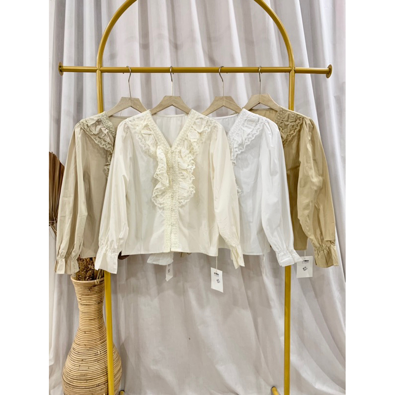 Blus Korea Renda Wanita