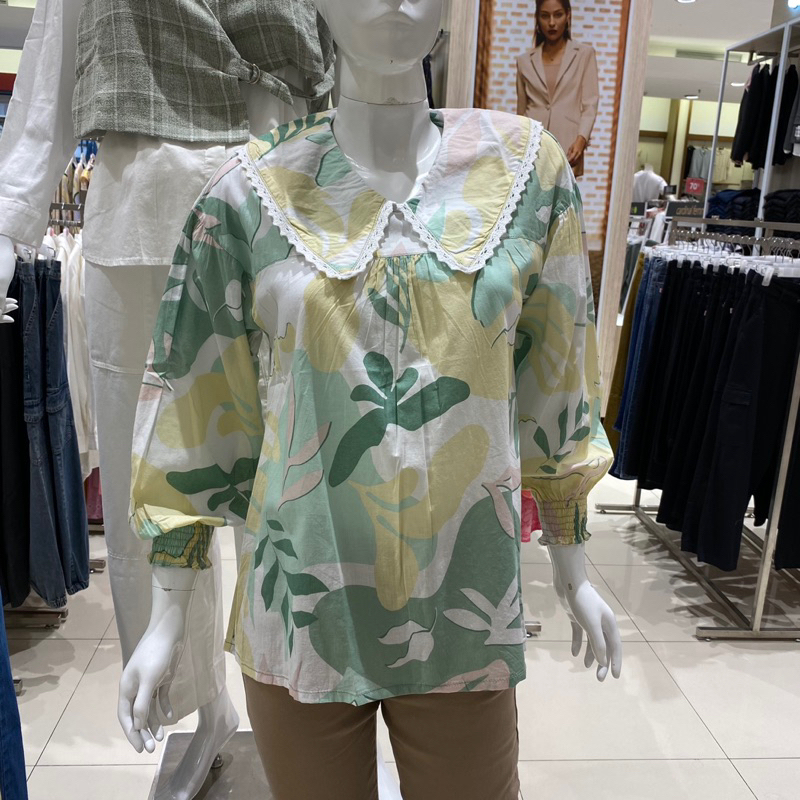 Exit signature Maggie Blouse