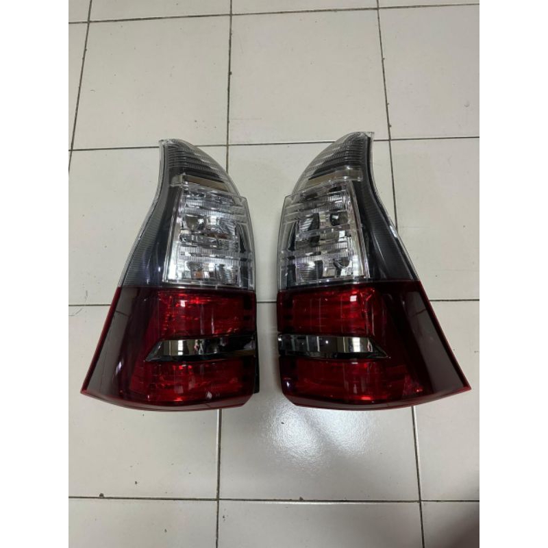 STOPLAMP/LAMPU BELAKANG AVANZA VELOZ 2019-2021