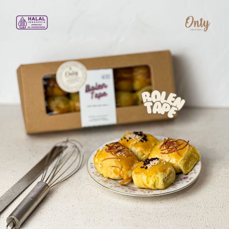 

Bolen / Bolen Pisang OntyCake / Bolen Tape / Bolen Pisang Coklat / Bolen Pisang Keju
