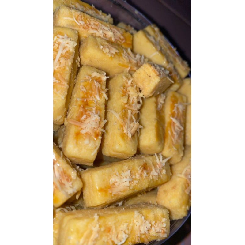

kue kastengel keju 300gram berat bersih
