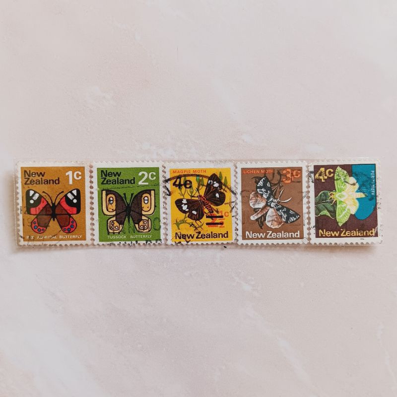 

(AG) Perangko New Zealand 1970 - 1976 Definitives (1970-76) Set 5 pcs Used