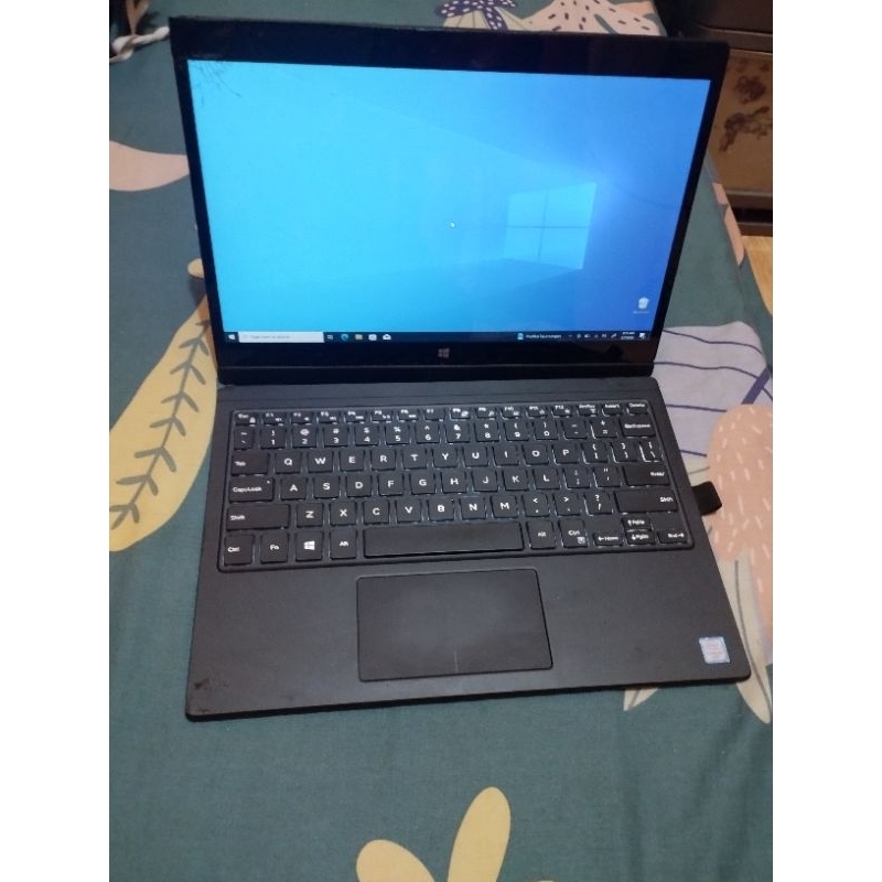 Dell 7275 Laptop 2 in 1