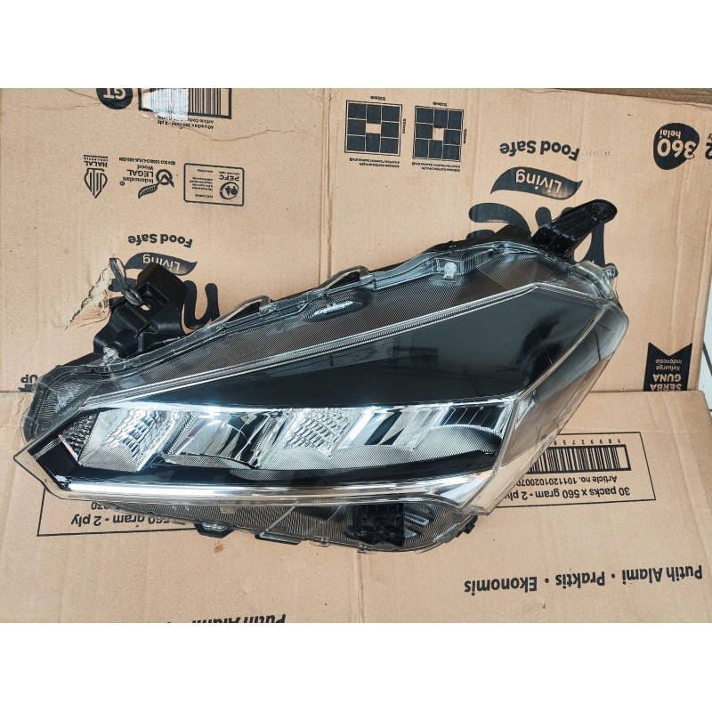 Headlamp Lampu Depan Daihatsu Sirion 2021 2022 2023 2024 Original