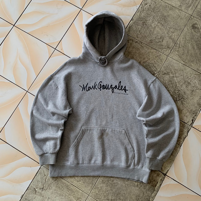 Hoodie Mark Gonzales