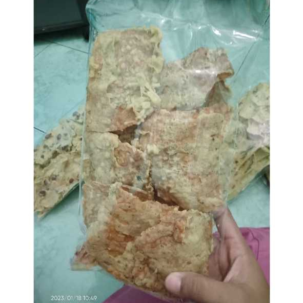 

250 gr KERIPIK KRIPIK TEMPE TANGERANG RENYAH MURAH oleh oleh TENGERANG