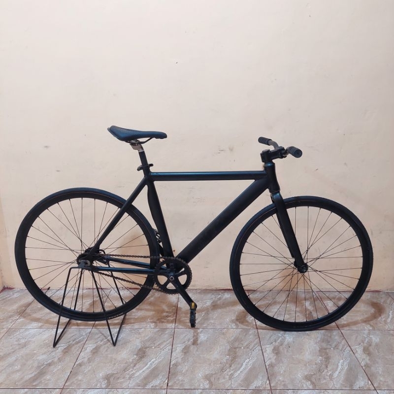 sepeda fixie united soloist 77