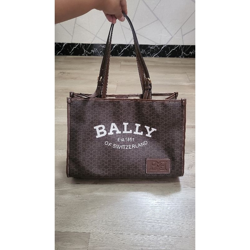Tas Bally Tote Bag (Preloved/Second Like New)