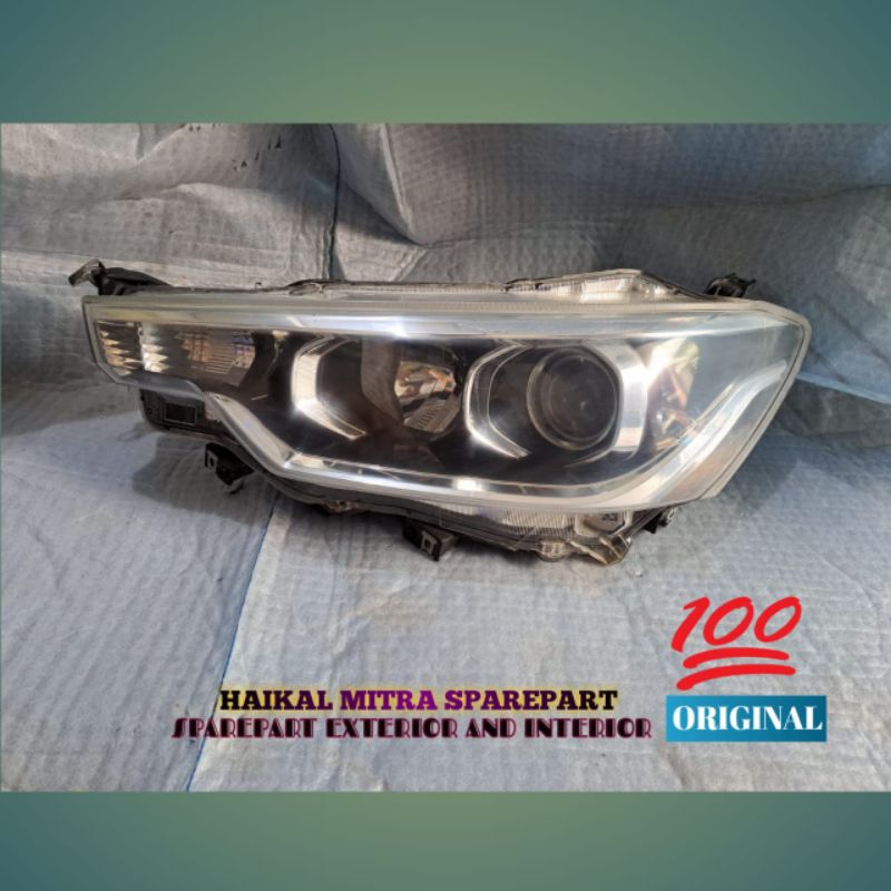 Headlamp lampu depan Suzuki Ertiga 2019 lensa ORI