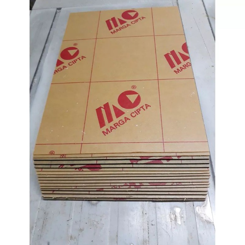 

KODE B92N akrilik Lembaran 2mm UK 3 x 45 cm MARGA CIPTA