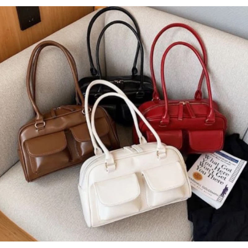 Shoulder bag / Pocket hand bag aesthetic