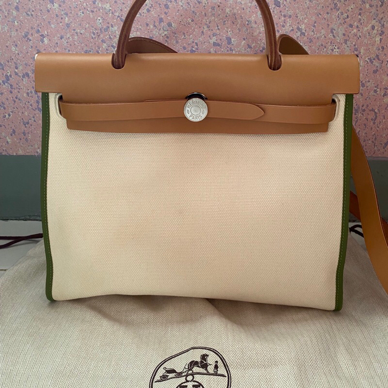 

Herbag 31 stamp #O - Authentic