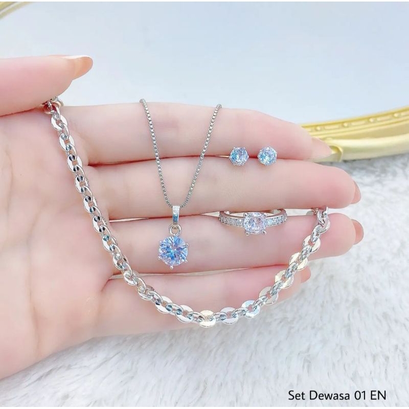 Perhiasan set mata satu silver titanium terlaris