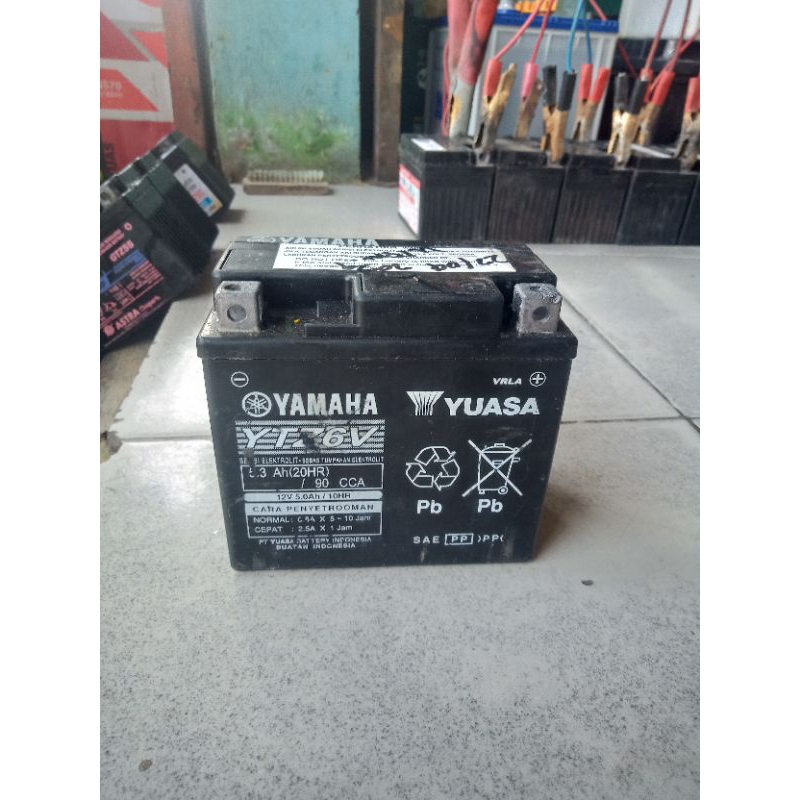AKI MOTOR BEKAS CABAUTAN ( Bisa dipkai untuk starter motor )