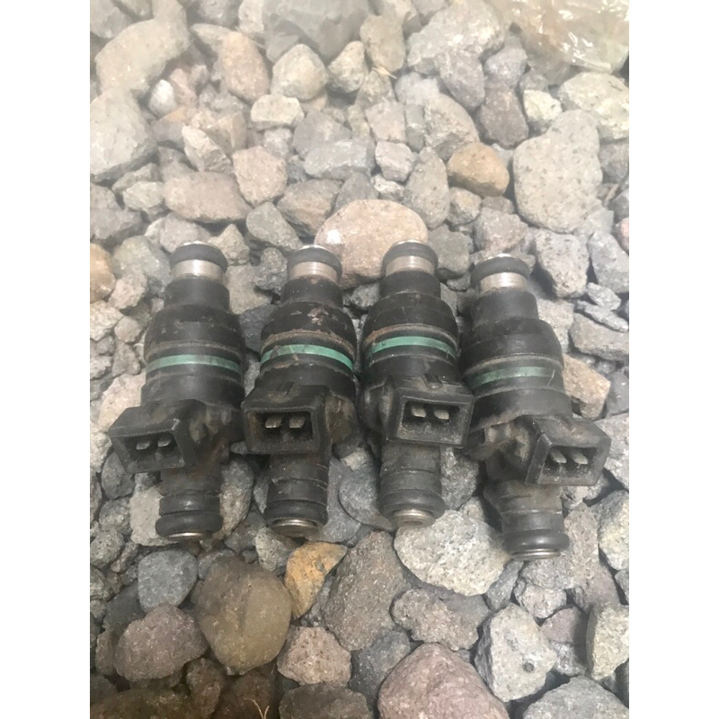 BMW e30 m40 Injektor