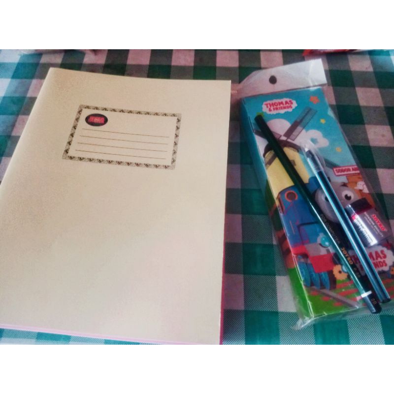 Paket 3 (10 buku + tempat pensil + alat tulis)