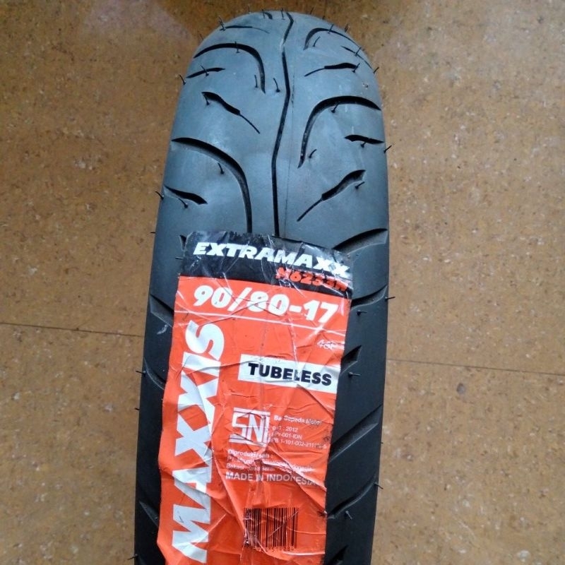 Ban Maxxis Extramaxx 90 / 80 -17 Tubeless M6233W Ban Motor ninja vixion Cbr Cb 150r Maxis 90/80 Ring