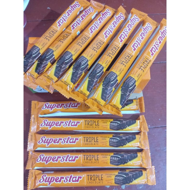 

chocolate wafer superstar