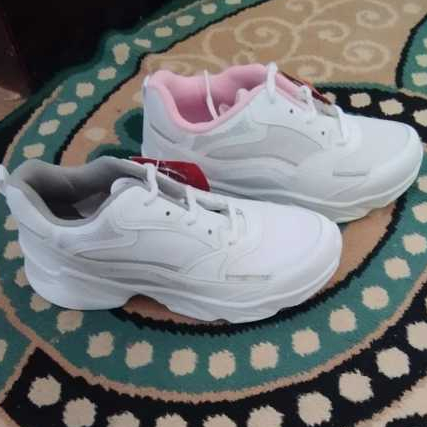 Pro Att LIP 504 Sepatu Sneakers Wanita Sepatu casual Warna Putih Merah Muda Dan Putih Abu