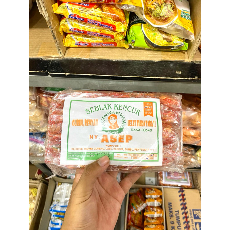 

SEBLAK KENCUR KERIPIK