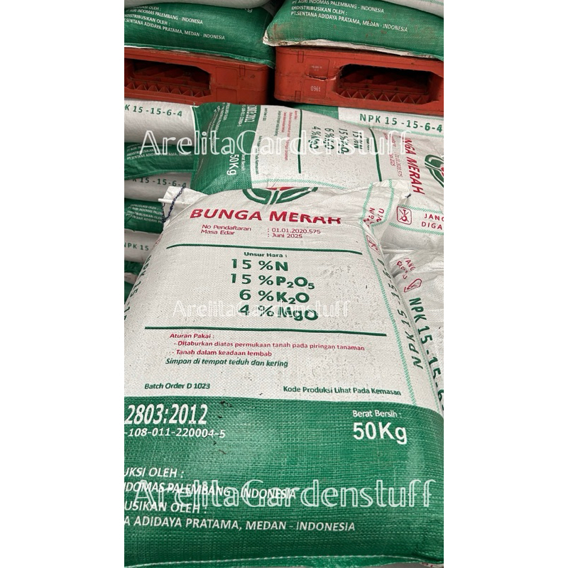 Pupuk NPK 15.15.6.4 merk bunga Merah repack 1kg