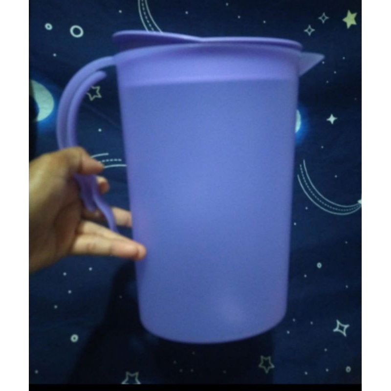 Fridge jug 2 liter tupperware