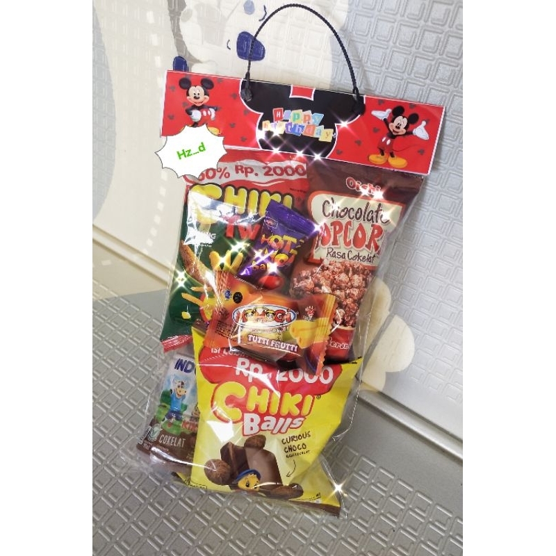 

Paket Snack ulang tahun anak/ acara / bingkisan / parsel / hampers / chiki /