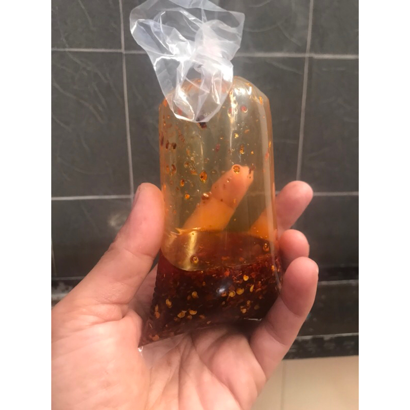 

CHILI OIL HOMEMADE KEMASAN PRAKTIS 70gr HALAL