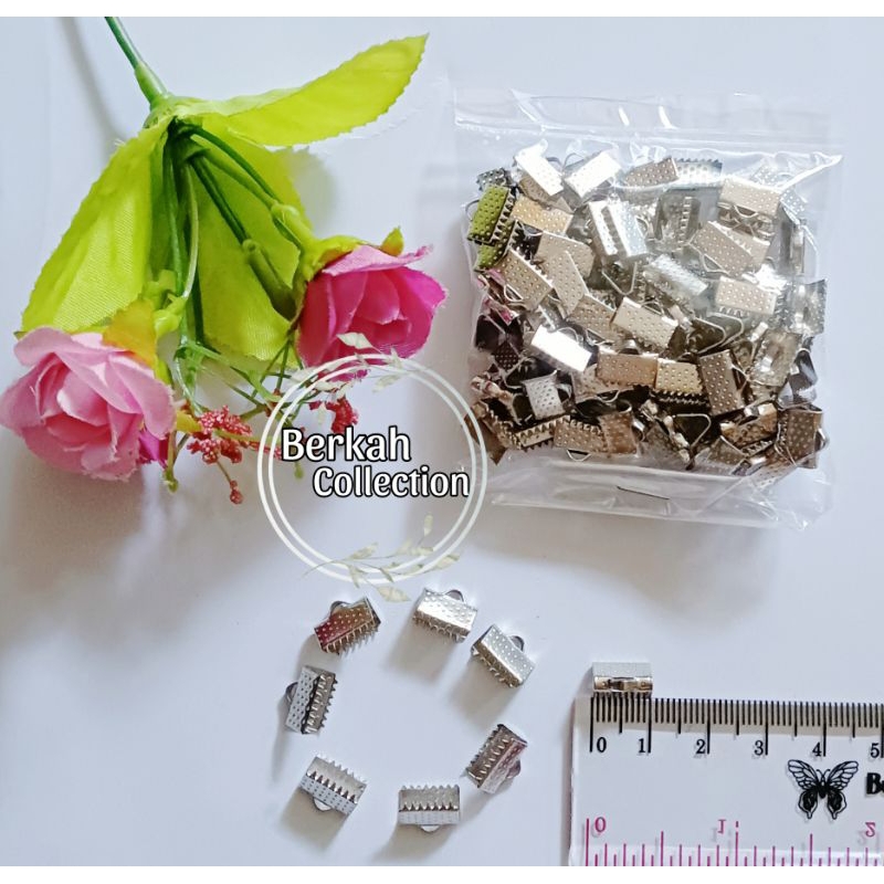 (isi 100pcs)Penjepit tali klep V ukuran 0,8cm 1cm| penjepit gerigi | penjepit gelang kalung | ribbon