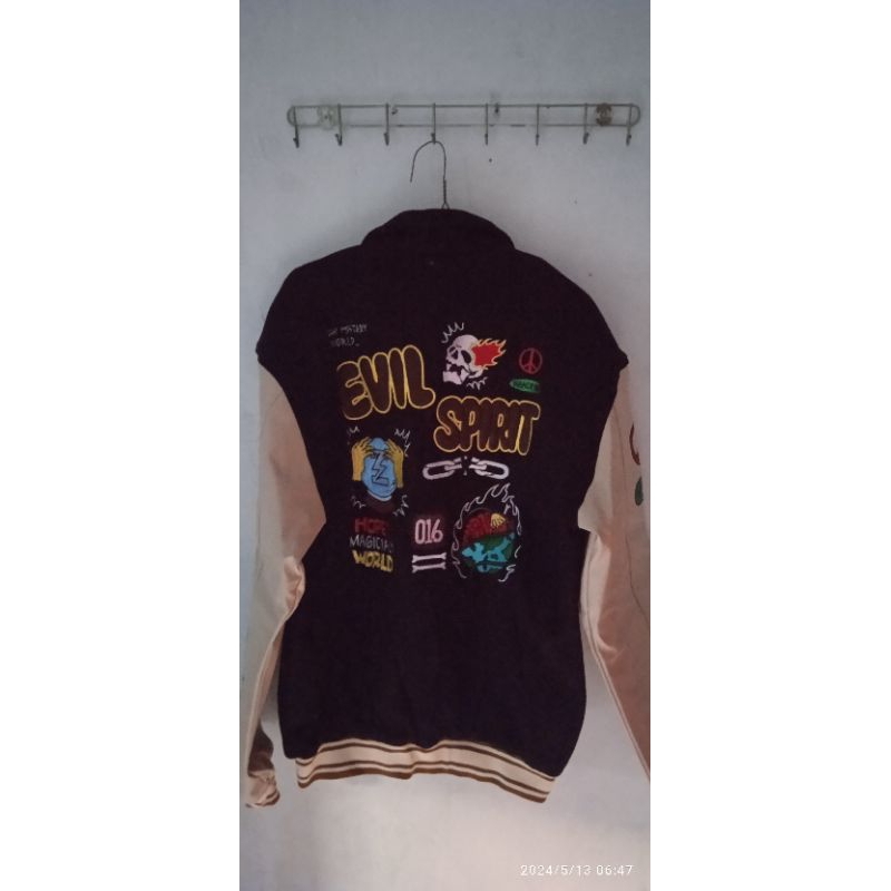 Varsity evilsprite edisi salah ukuran